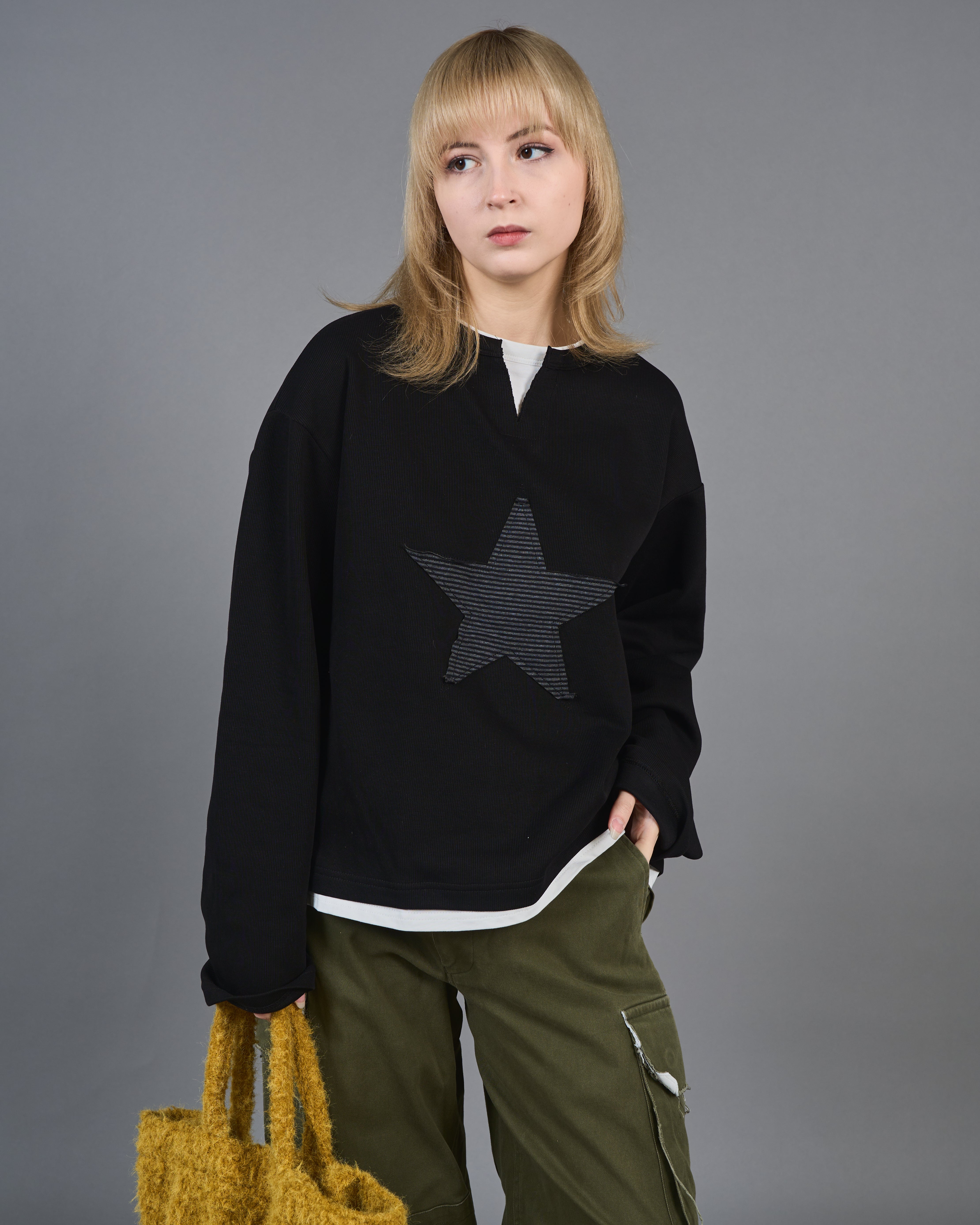 Star logo henley neck sweatshirt