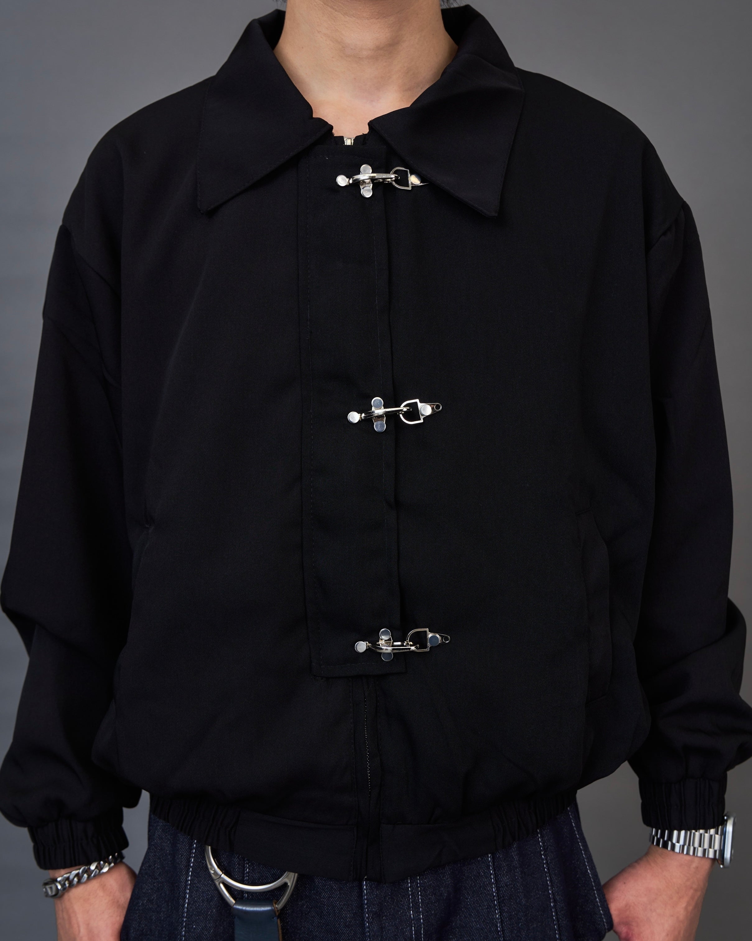 メタルフック クロップドブルゾン / Metal Hook Cropped Blouson SL0060