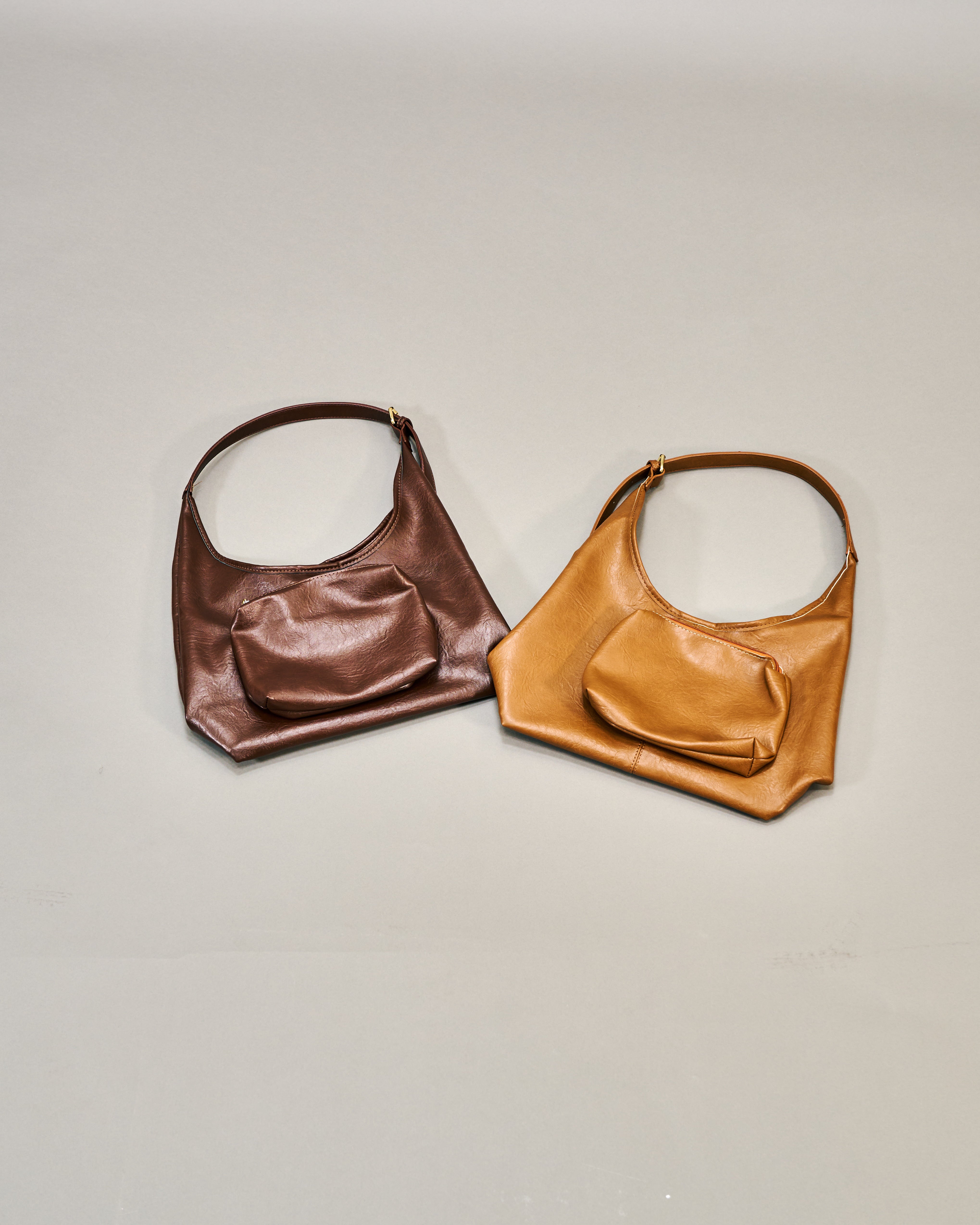 ビッグフェイクレザーショルダーバックSL0016