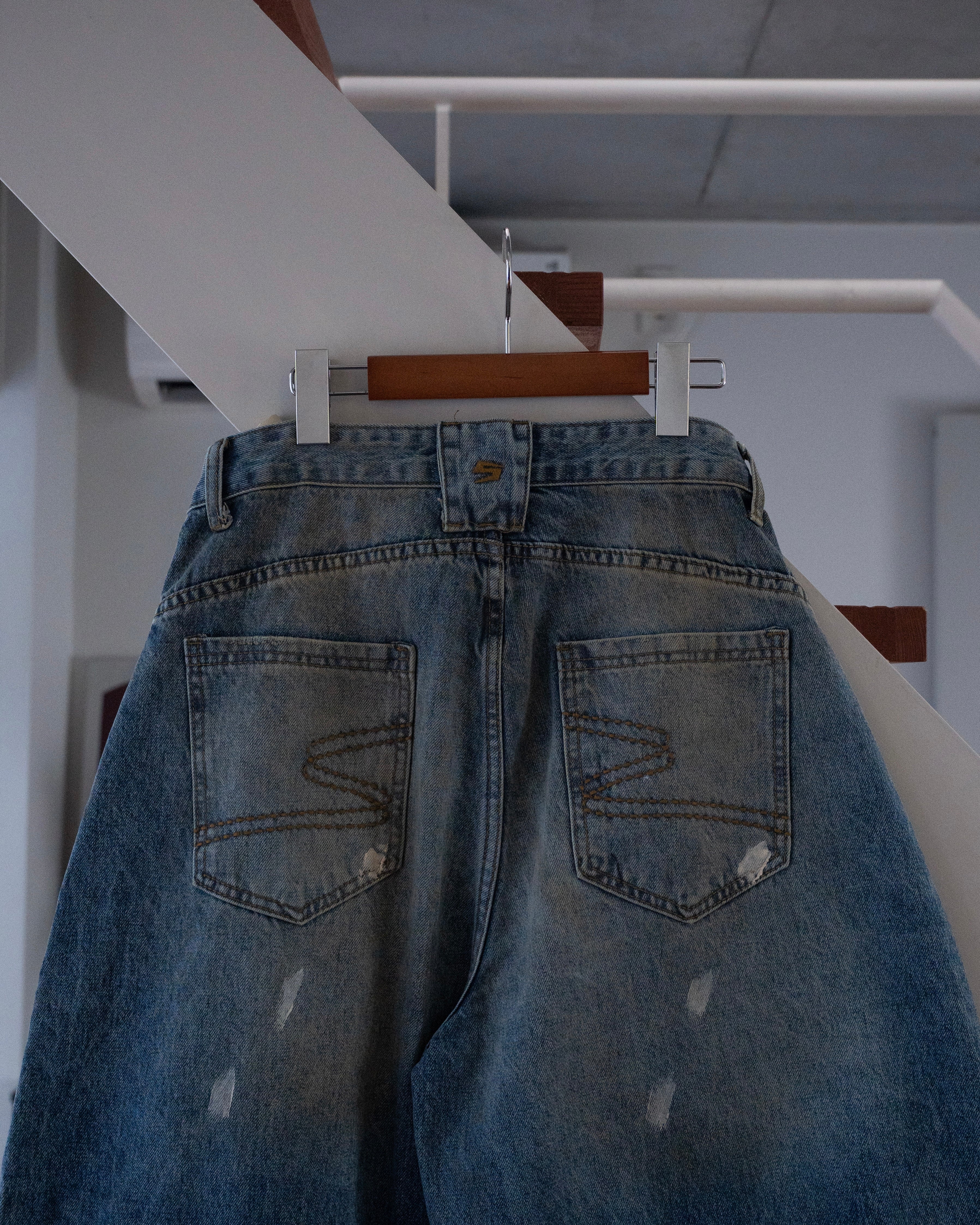 ペイントフェード バルーンデニムパンツSL0074