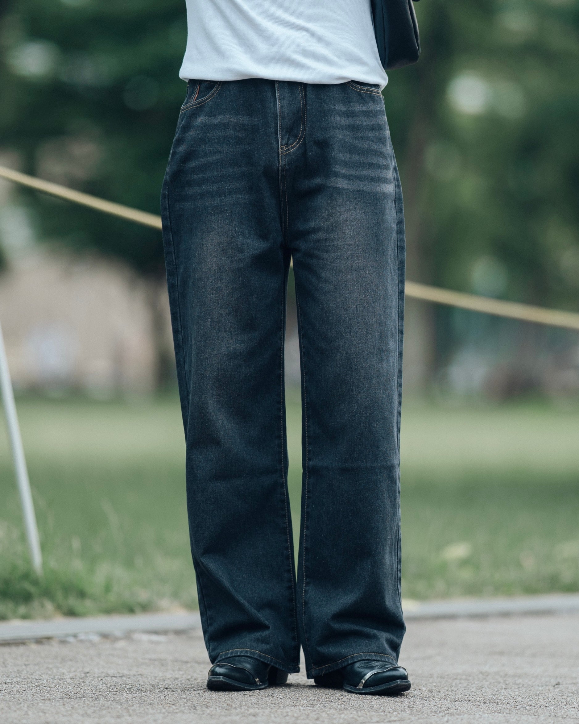 ストレートセミワイドデニムSL0038