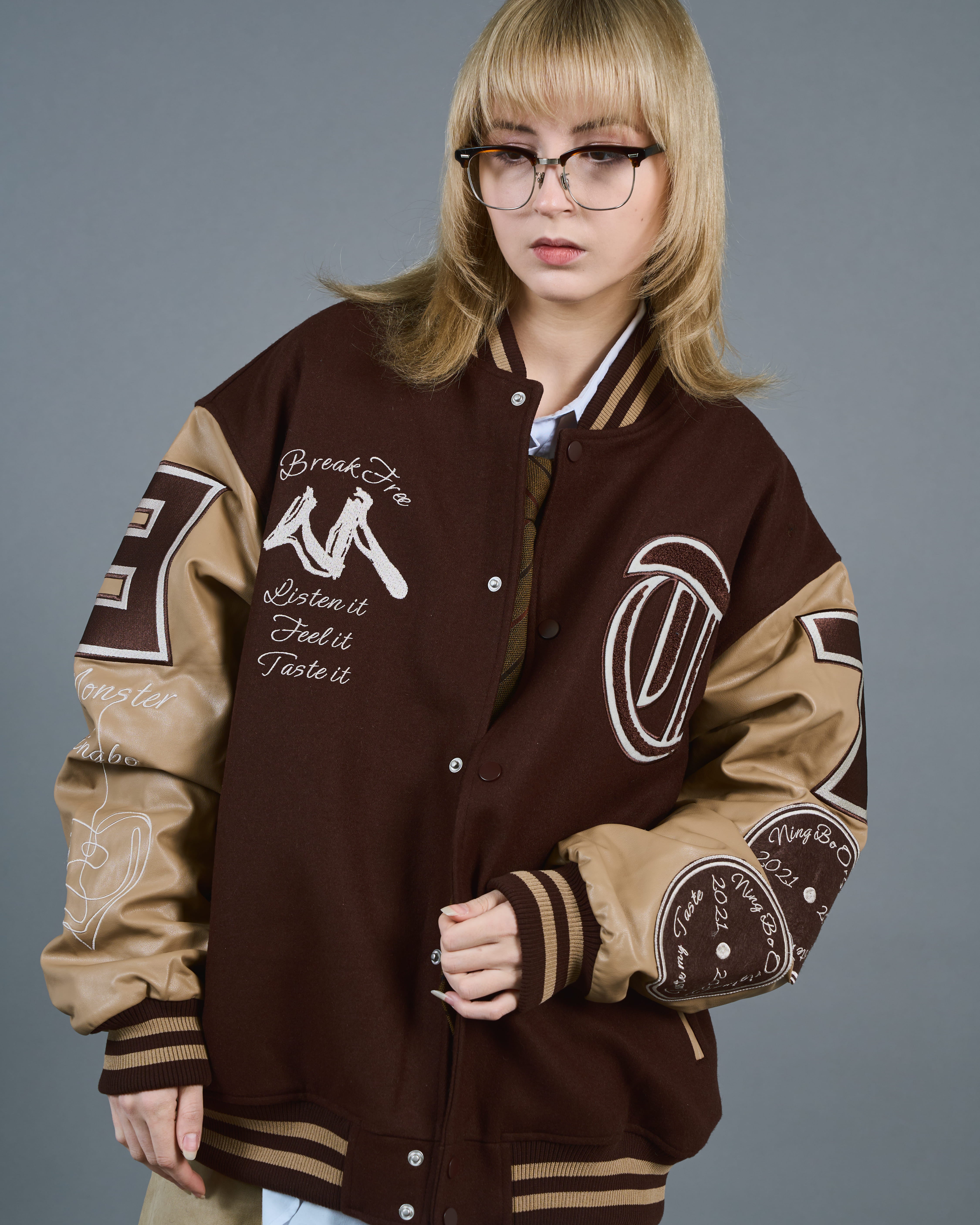 COMOLI × BEAMS バーシティジャケット スタジャン サイズ2 COMOLI × BEAMS バーシティジャケット スタジャン - メルカリ