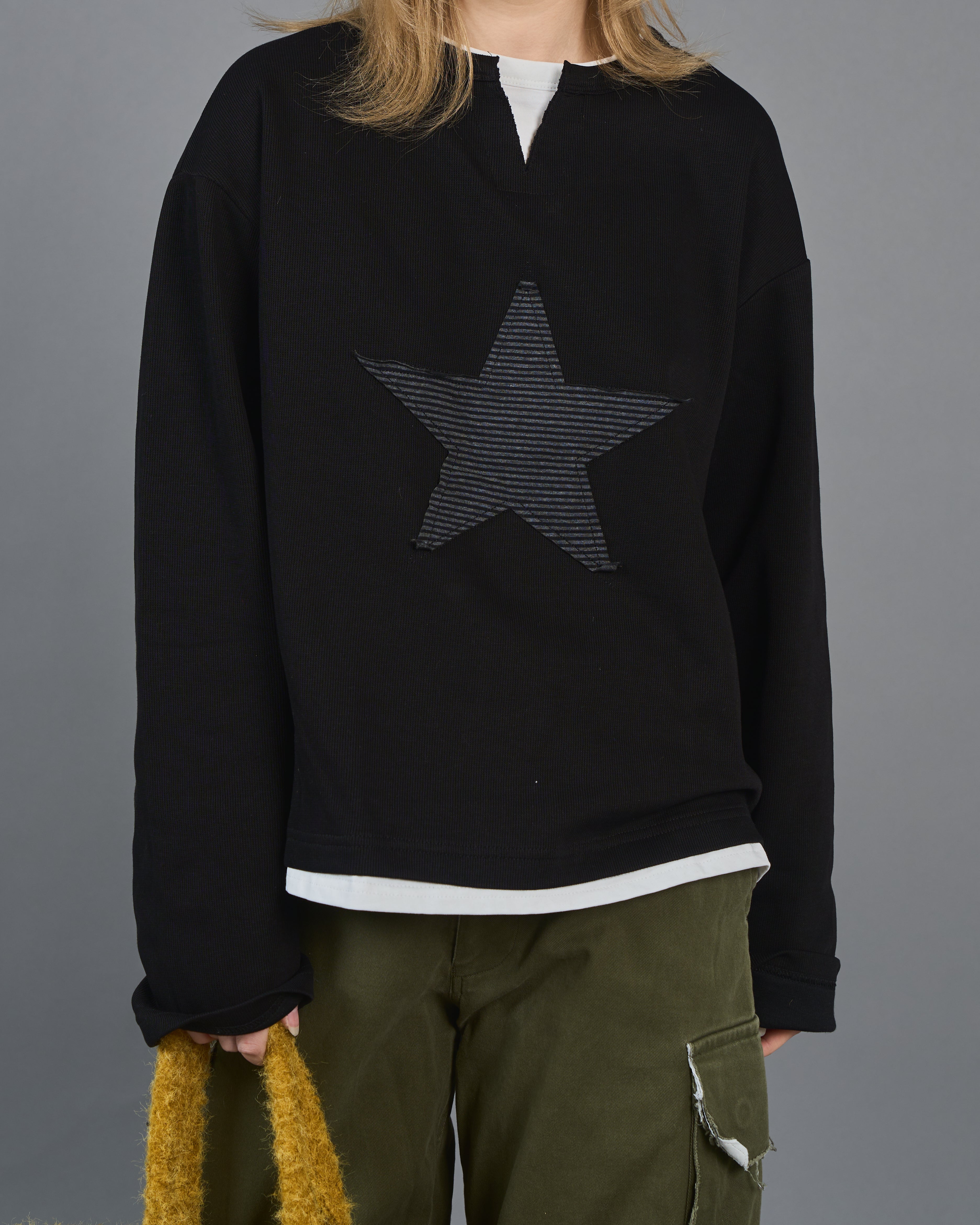 Star logo henley neck sweatshirt