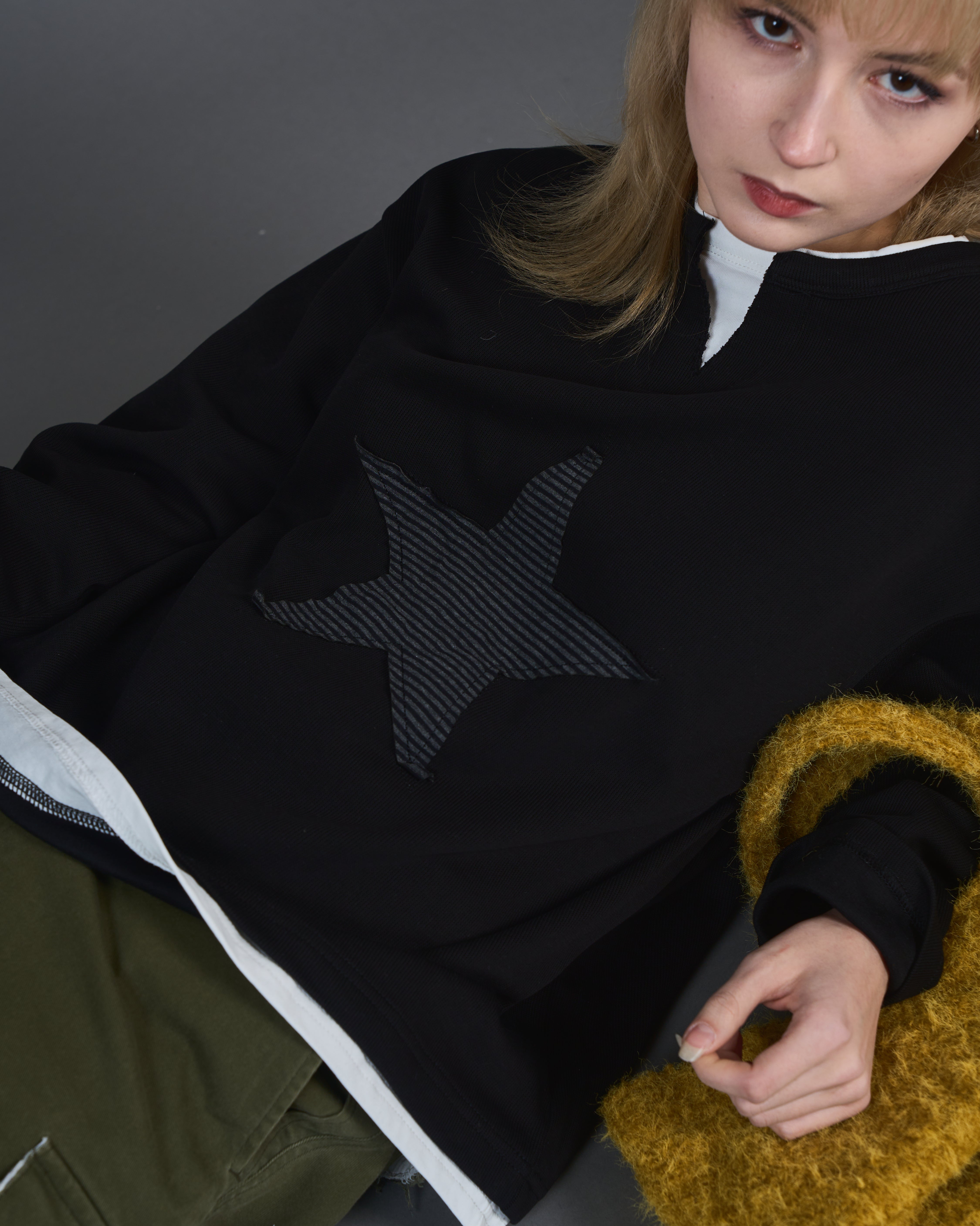 Star logo henley neck sweatshirt