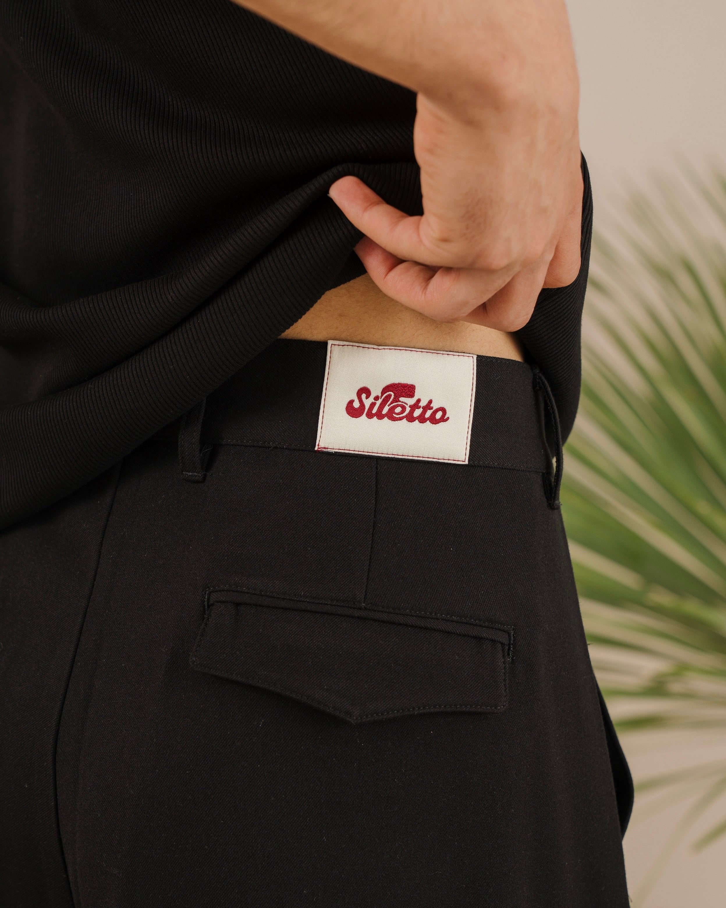 Wool Blend Deep tuck slacks