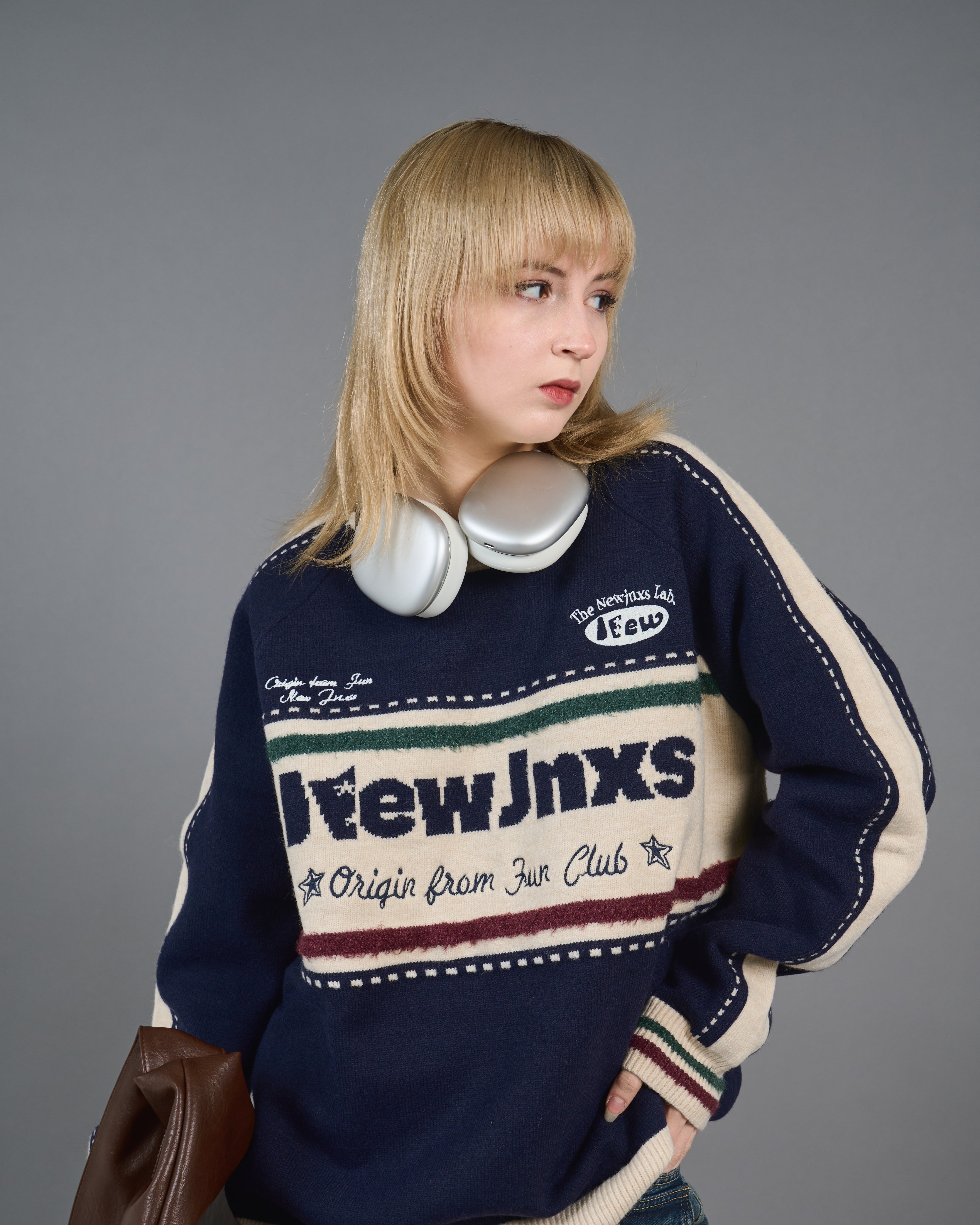 IORE イオレ　ニット アンゴラライクハイネックニット