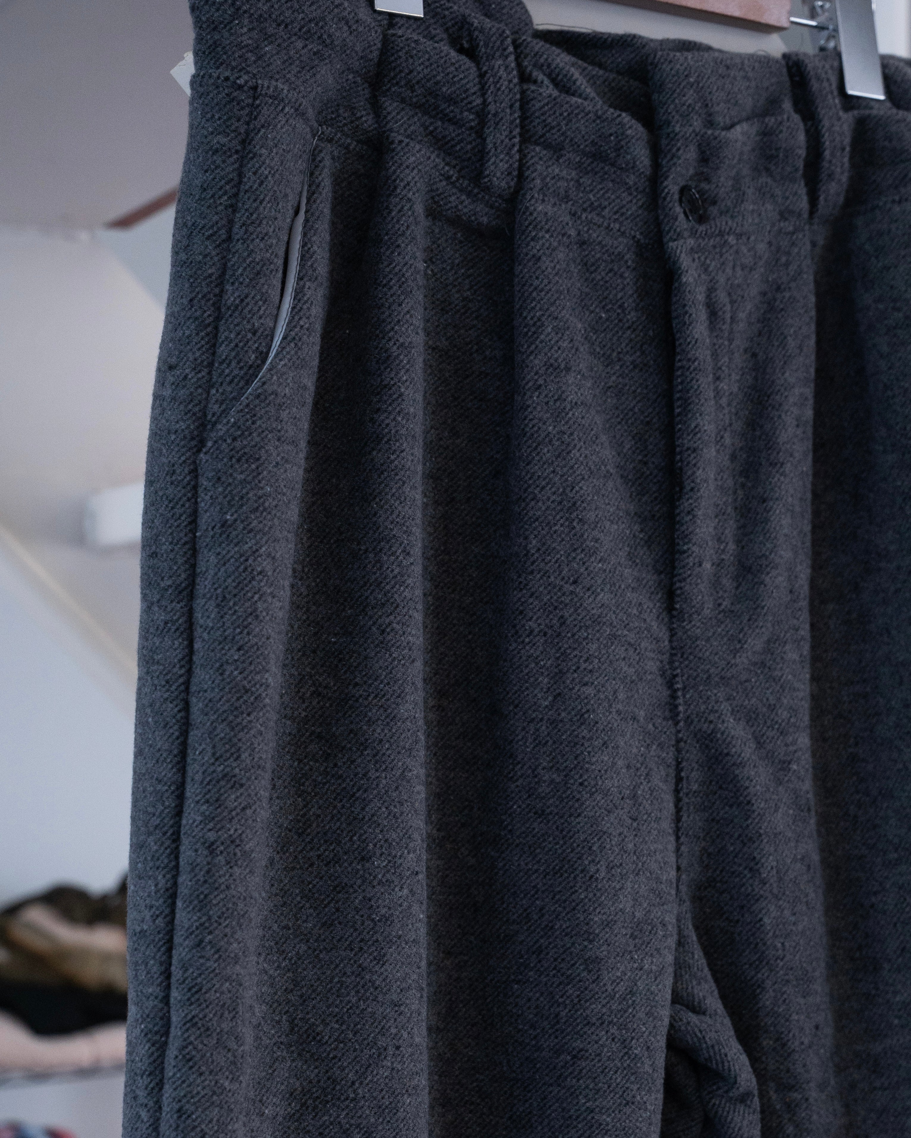 グラビティ タック パンツ SL0080