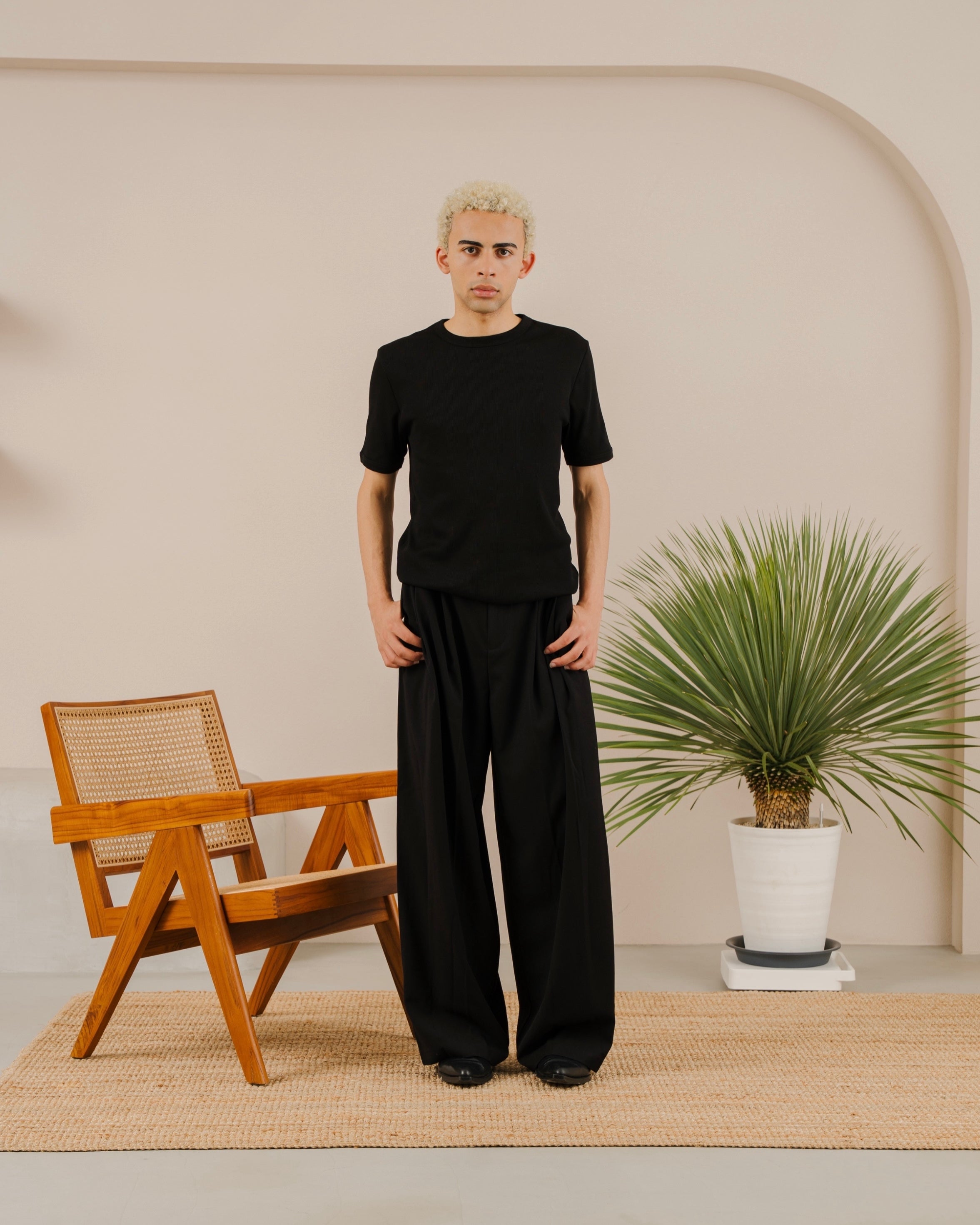 Wool Blend Deep tuck slacks