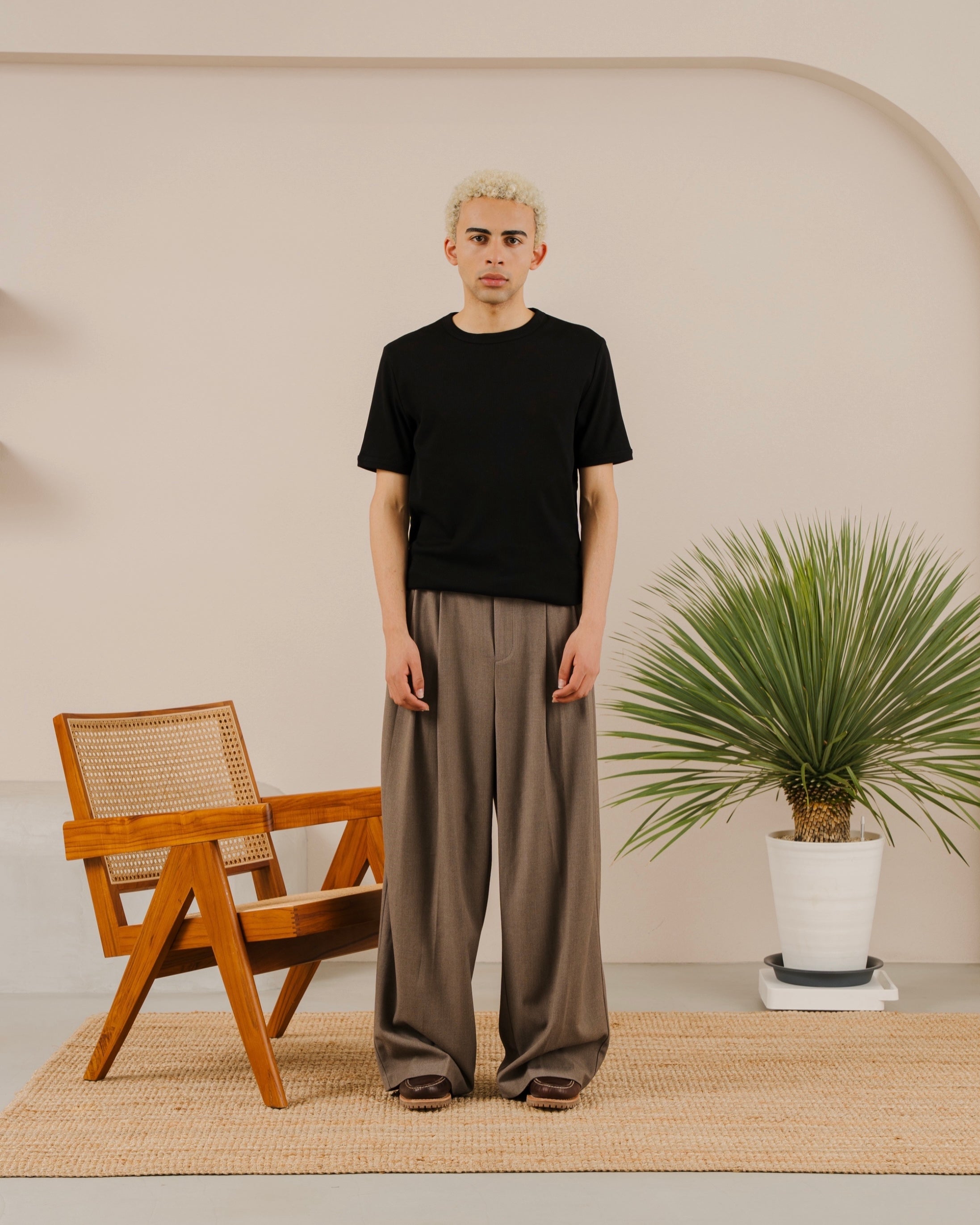 Wool Blend Deep tuck slacks