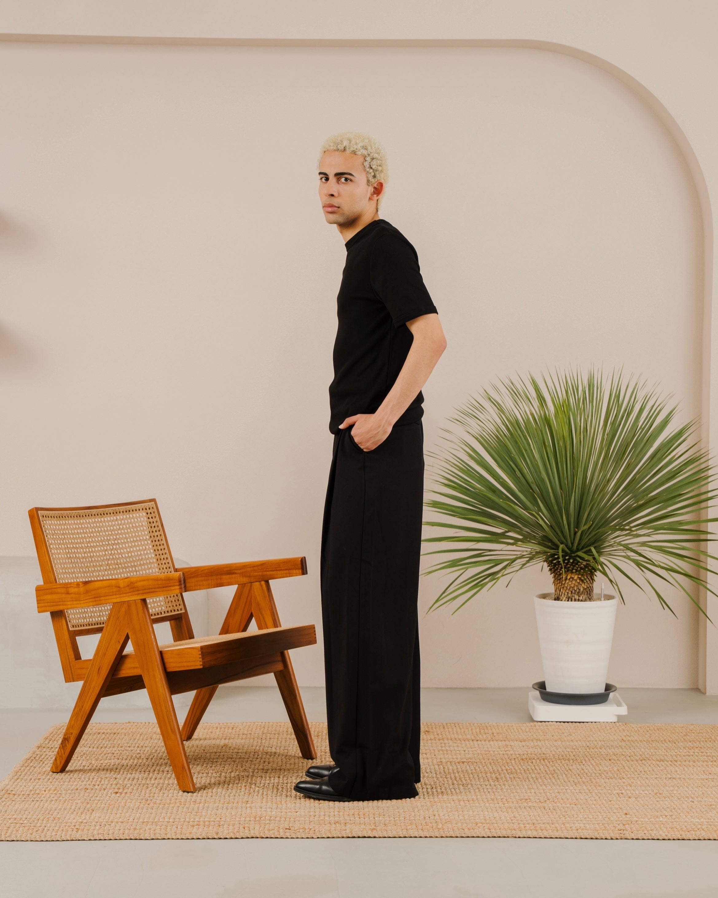 Wool Blend Deep tuck slacks